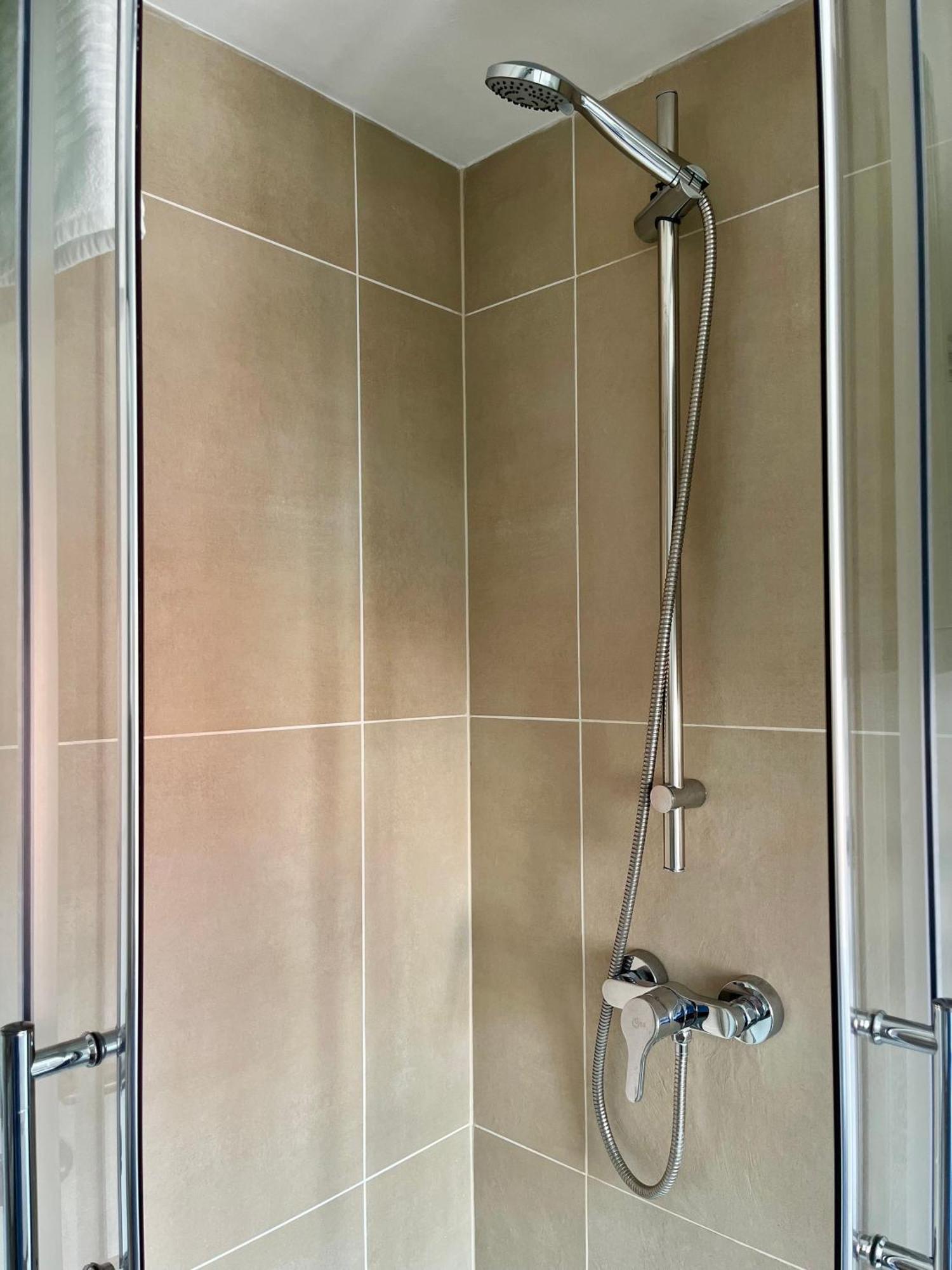 Flores City Center Studio - Easy Self-Check-In Graz Exterior foto